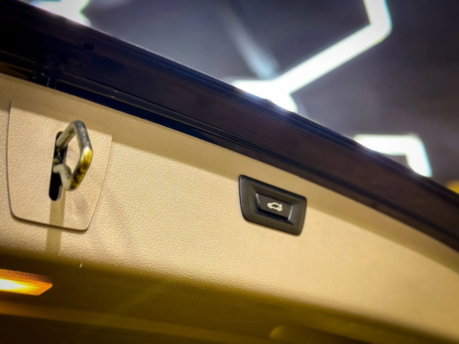 BMW 318 d Touring Auto Sport 48