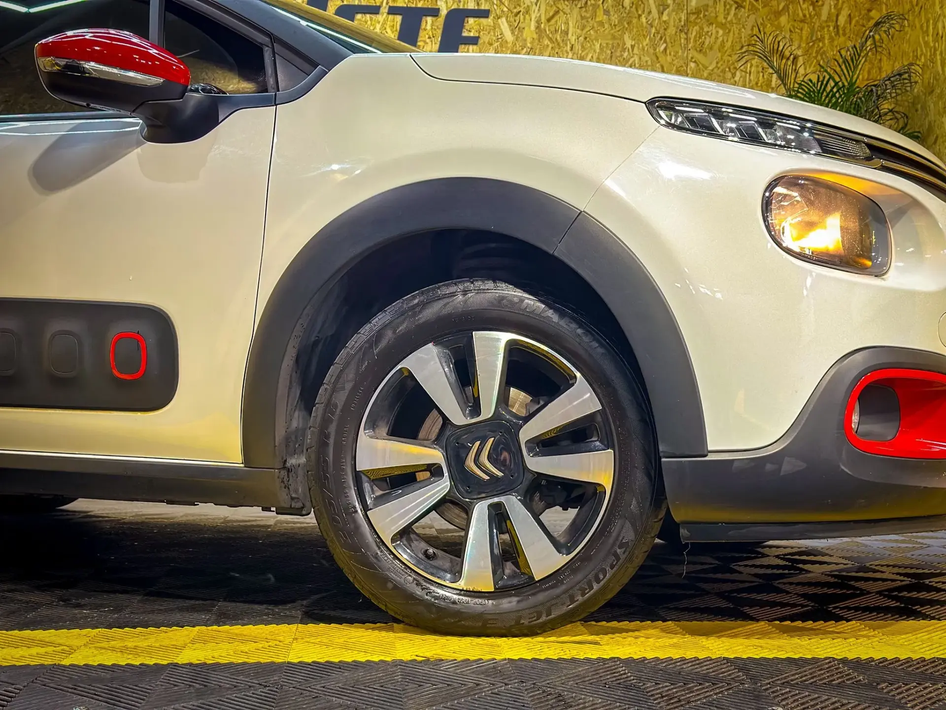 Citroën C3 1.2 PureTech Feel 10