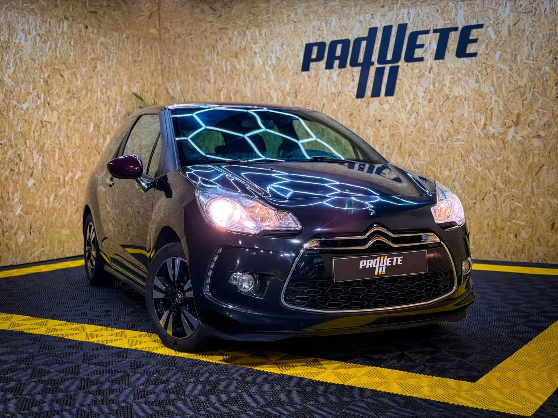 DS DS3 1.6 BlueHDi So Chic 2