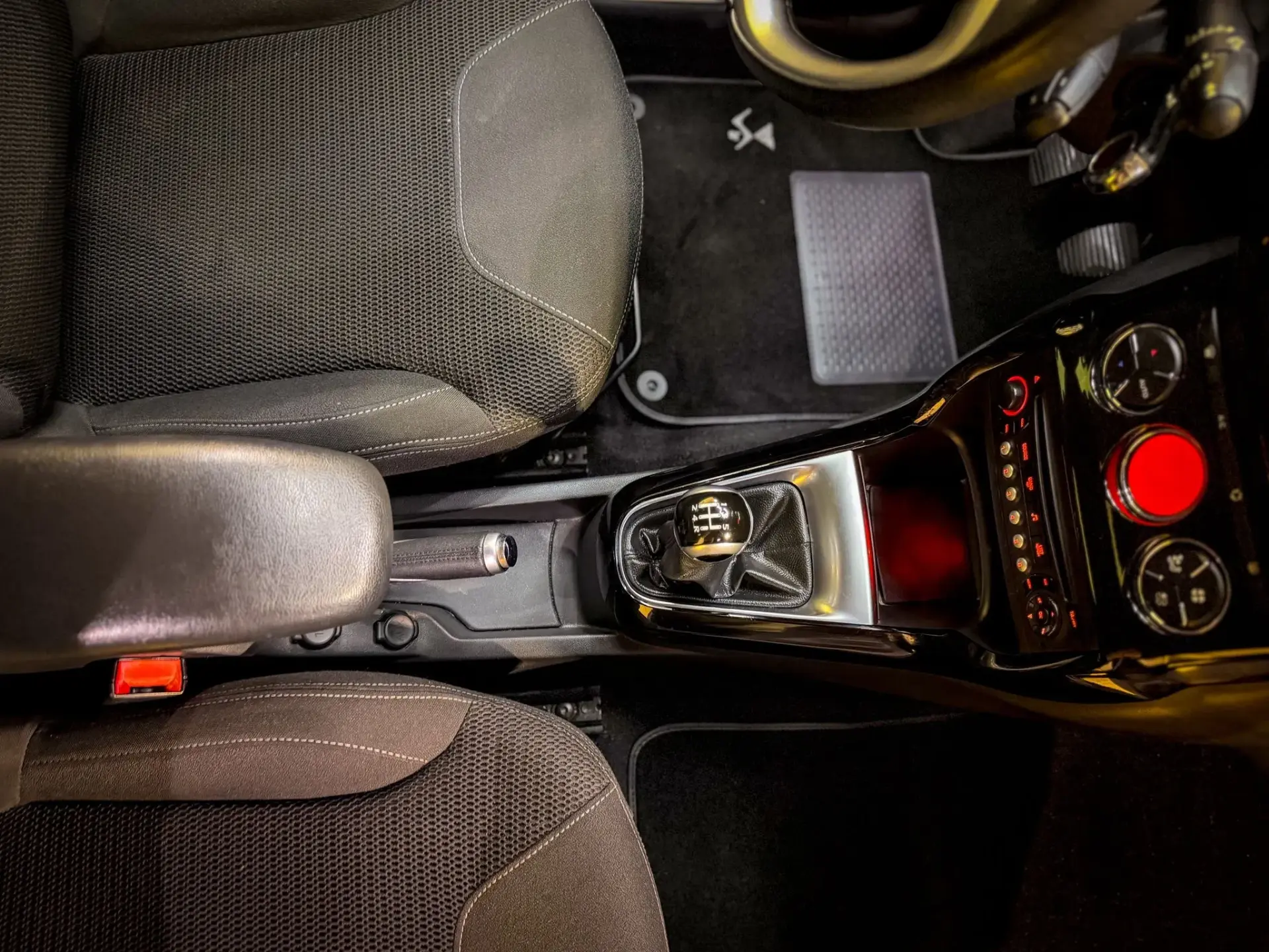 DS DS3 1.6 BlueHDi So Chic 15