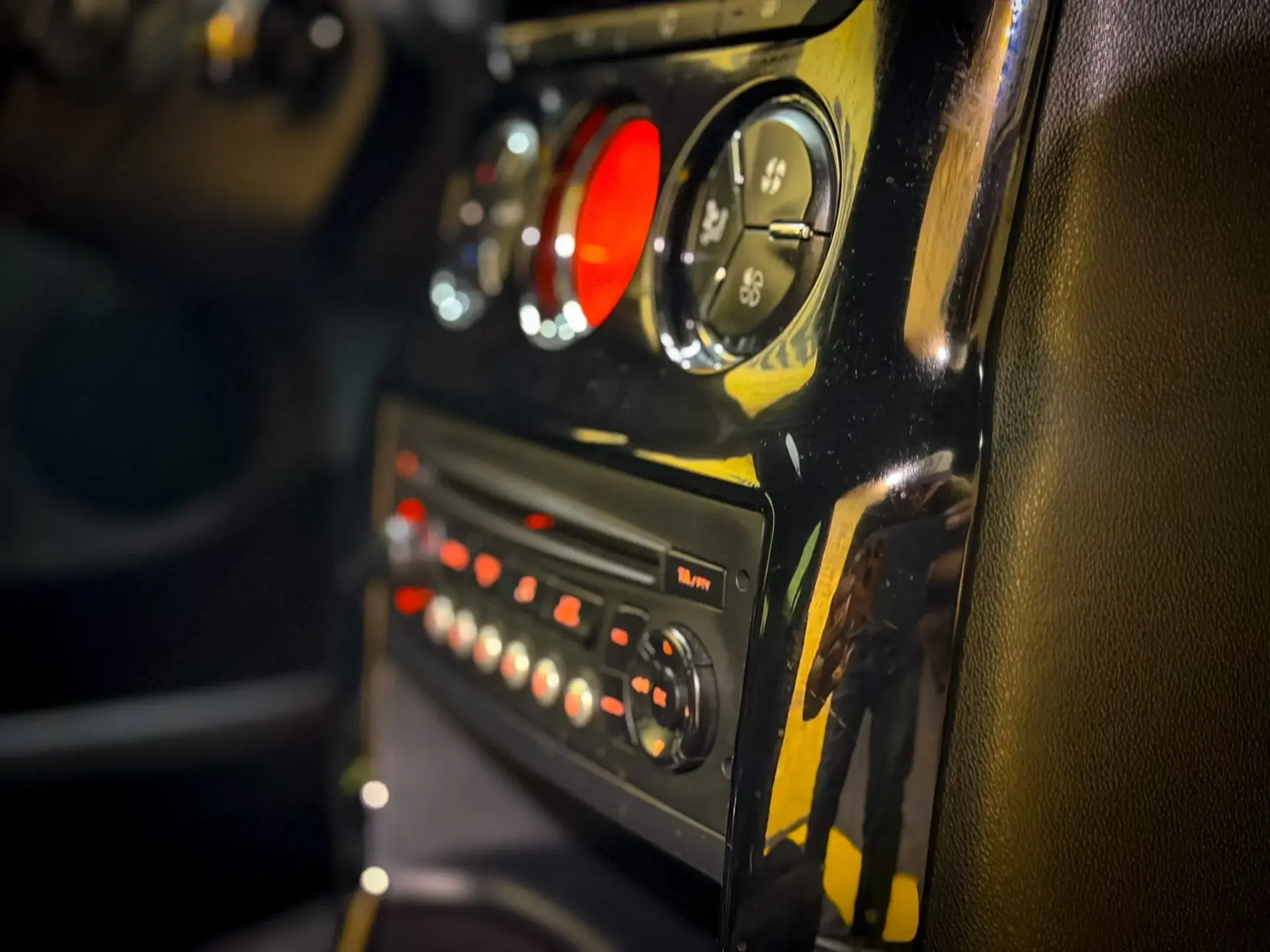 DS DS3 1.6 BlueHDi So Chic 24