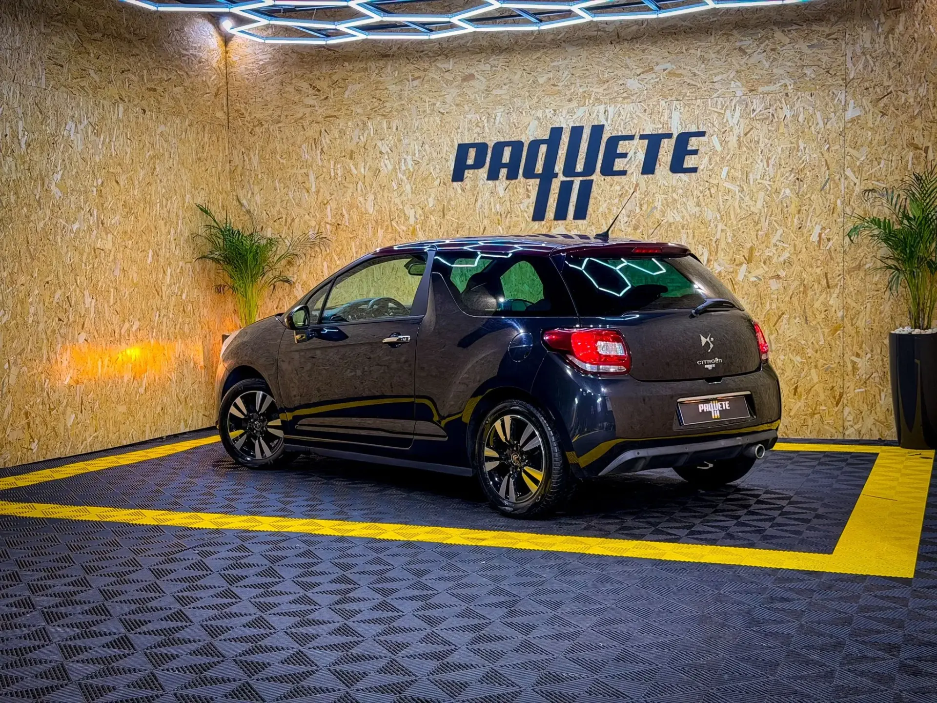 DS DS3 1.6 BlueHDi So Chic 25