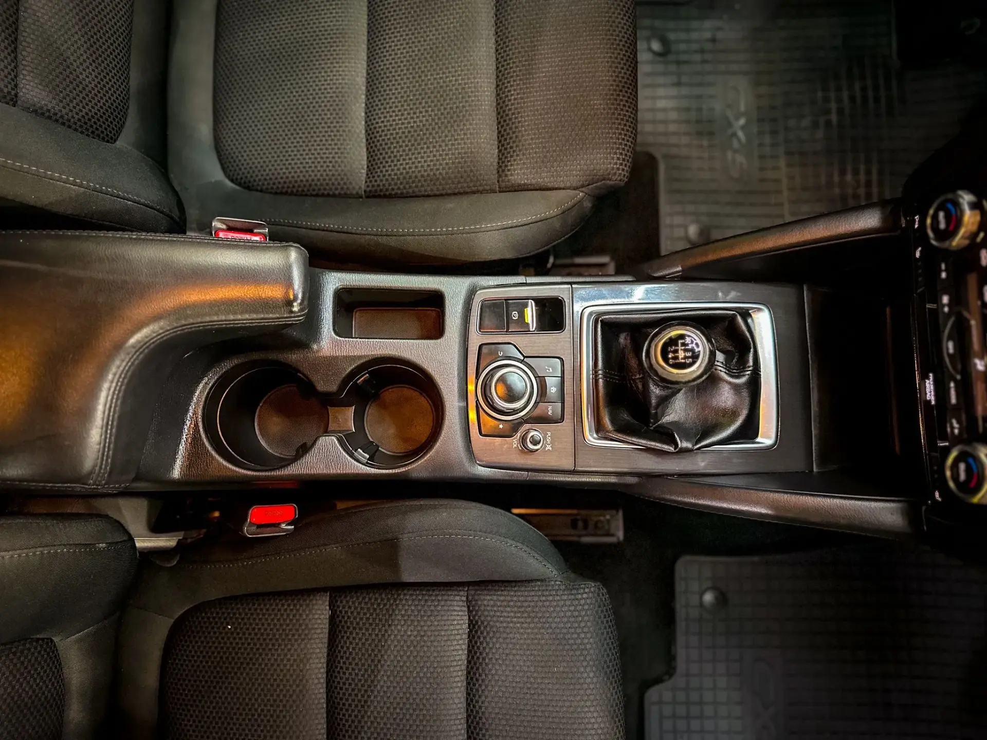 Mazda CX-5 2.2 D Essence 18