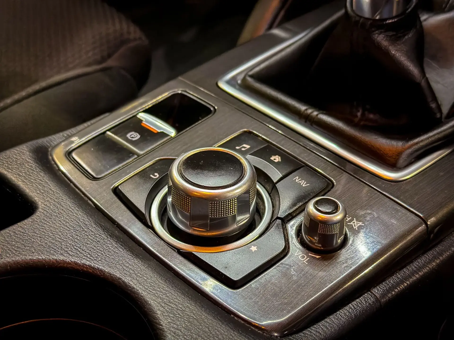 Mazda CX-5 2.2 D Essence 25