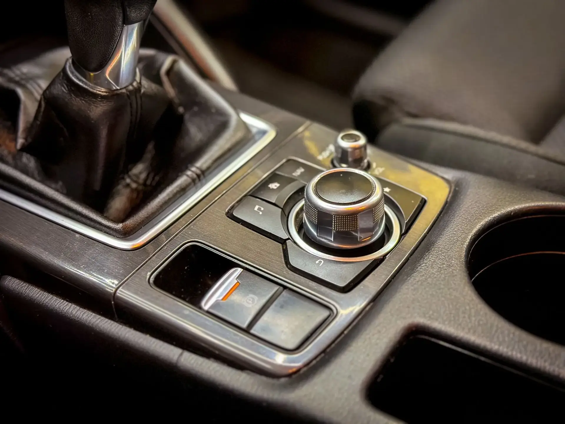 Mazda CX-5 2.2 D Essence 39