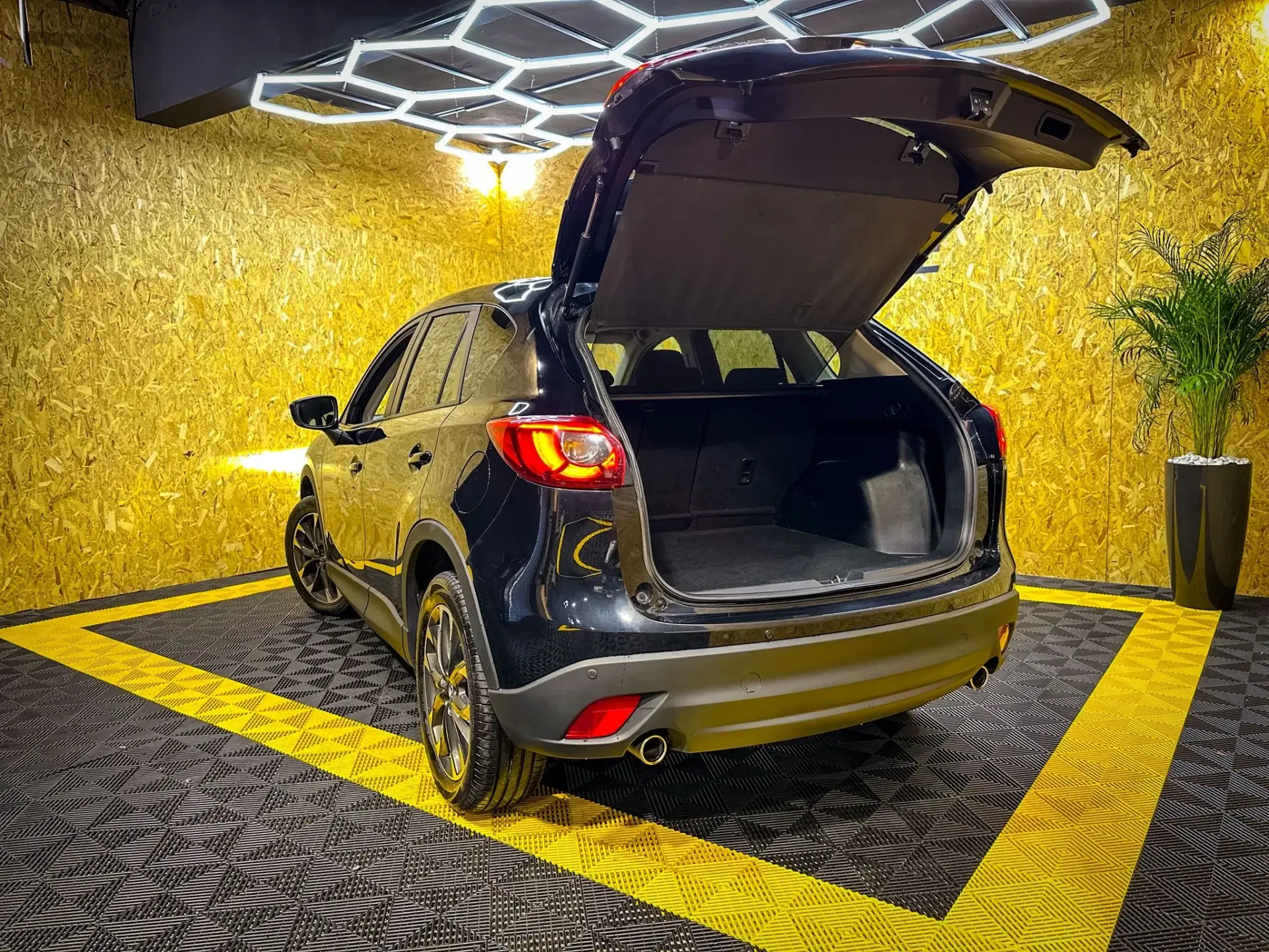 Mazda CX-5 2.2 D Essence 49