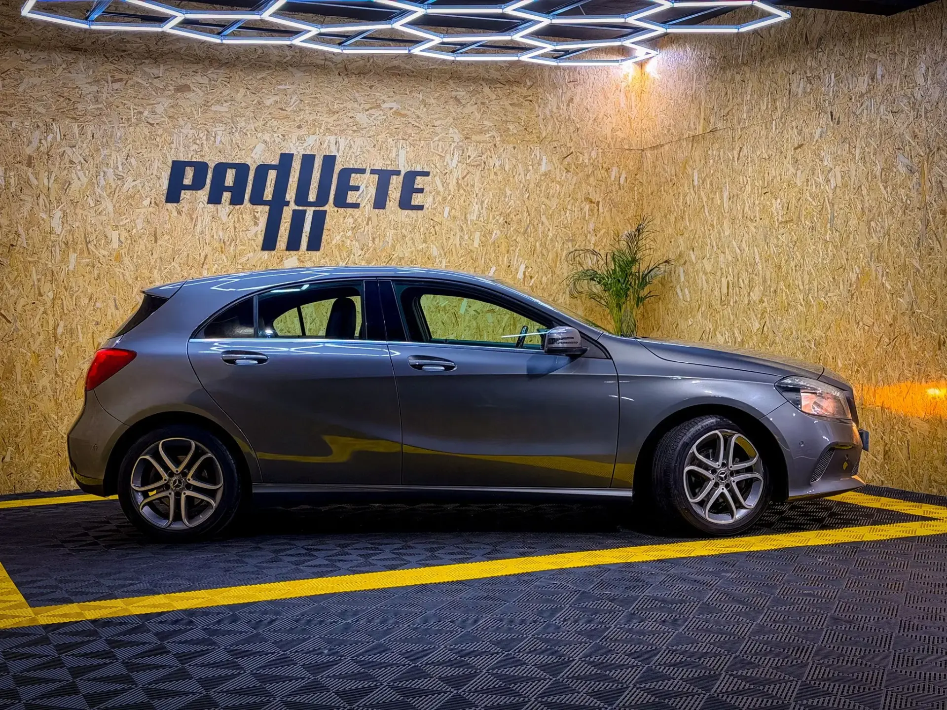 Mercedes-Benz A 180 d Fleet Pack Style Aut. 4