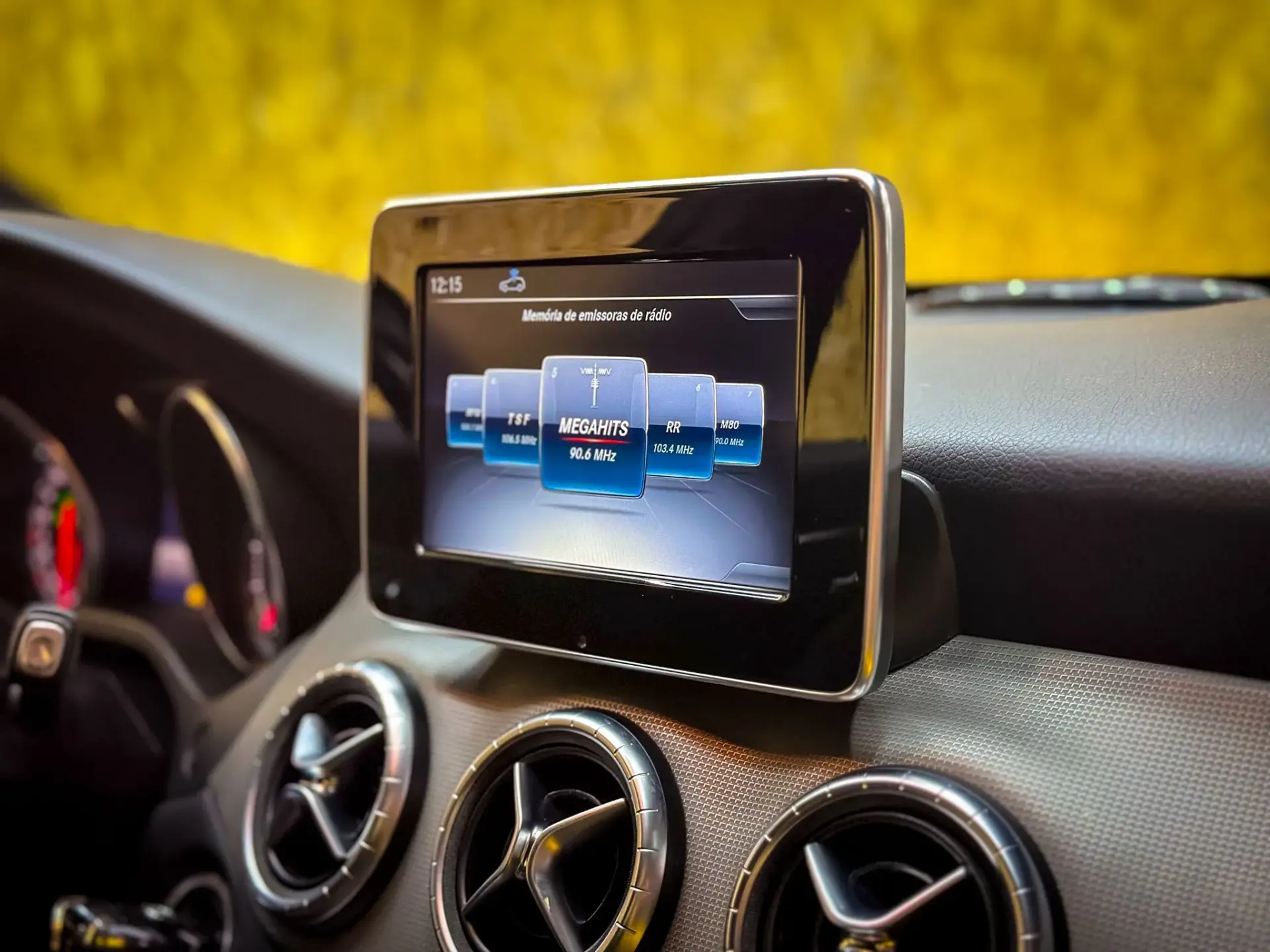 Mercedes-Benz CLA 180 d 18