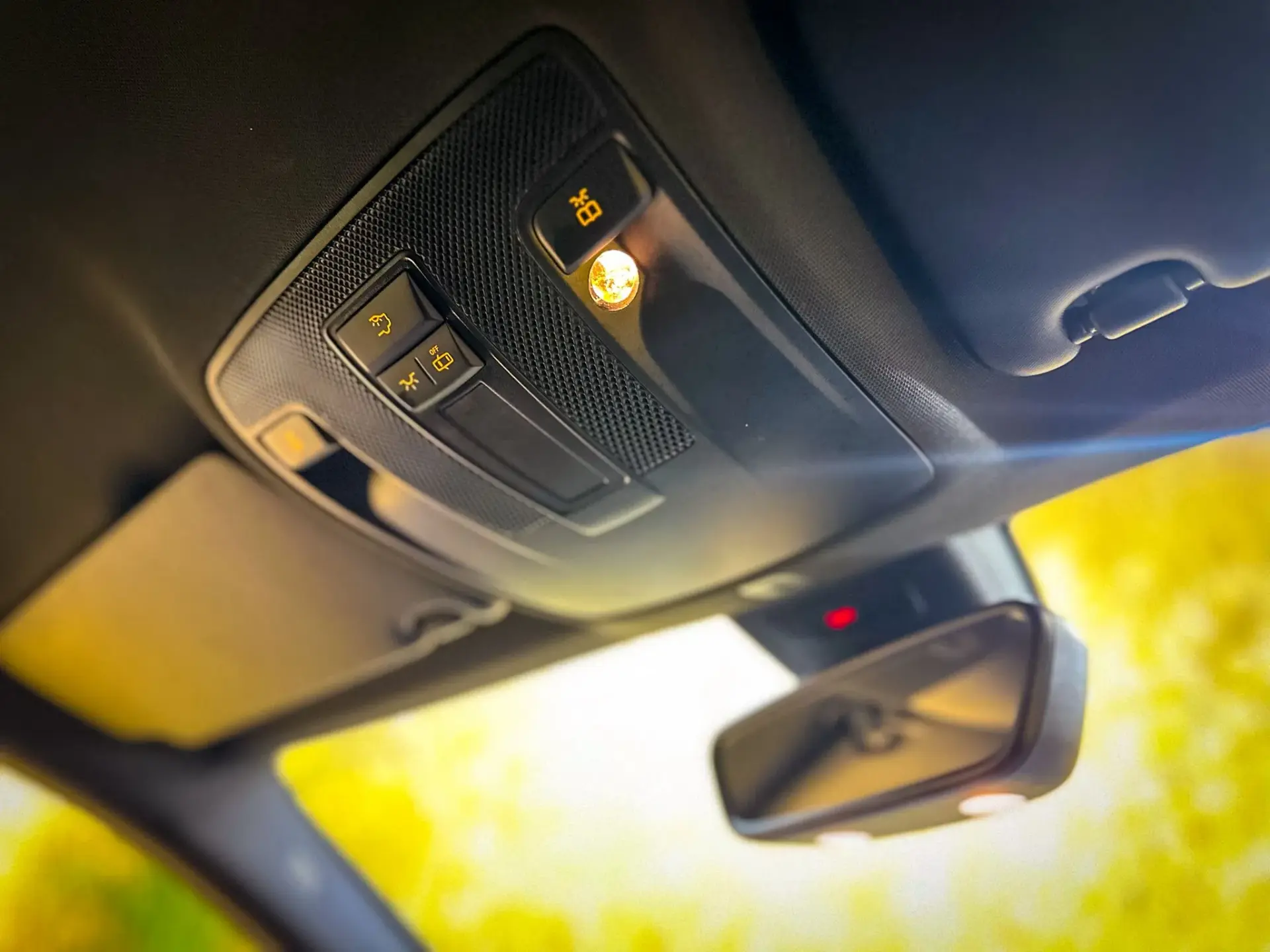 Mercedes-Benz CLA 180 d 23