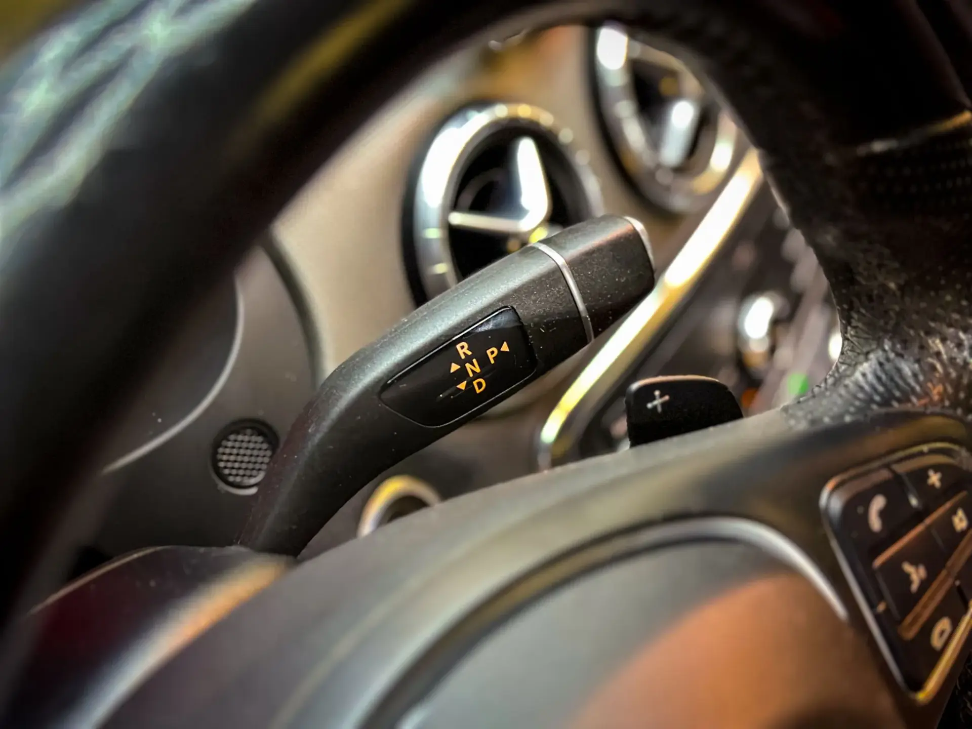 Mercedes-Benz CLA 180 d 38