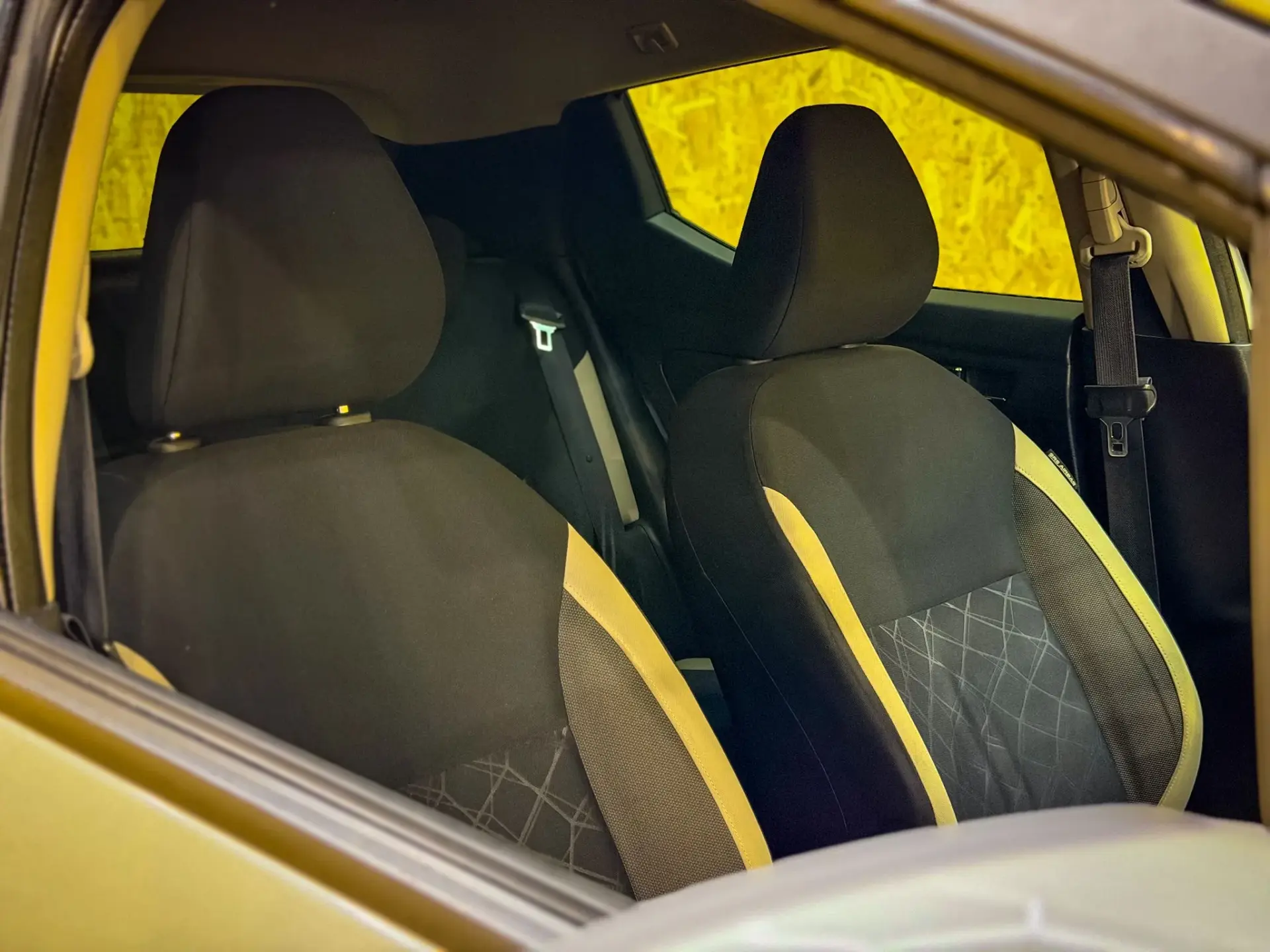 Nissan Micra 1.5 dCi N-Connecta Lifestyle S/S 24