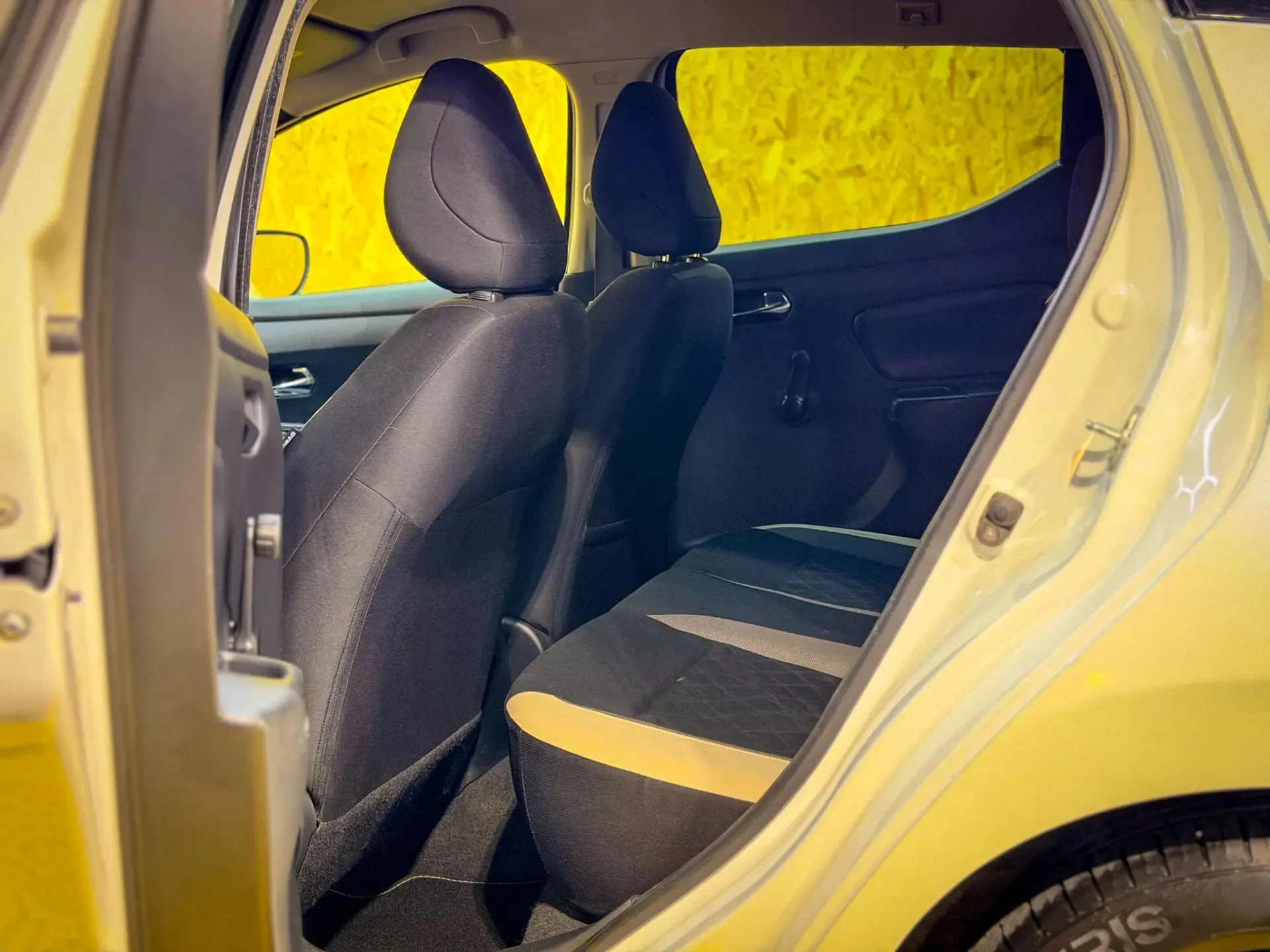 Nissan Micra 1.5 dCi N-Connecta Lifestyle S/S 34