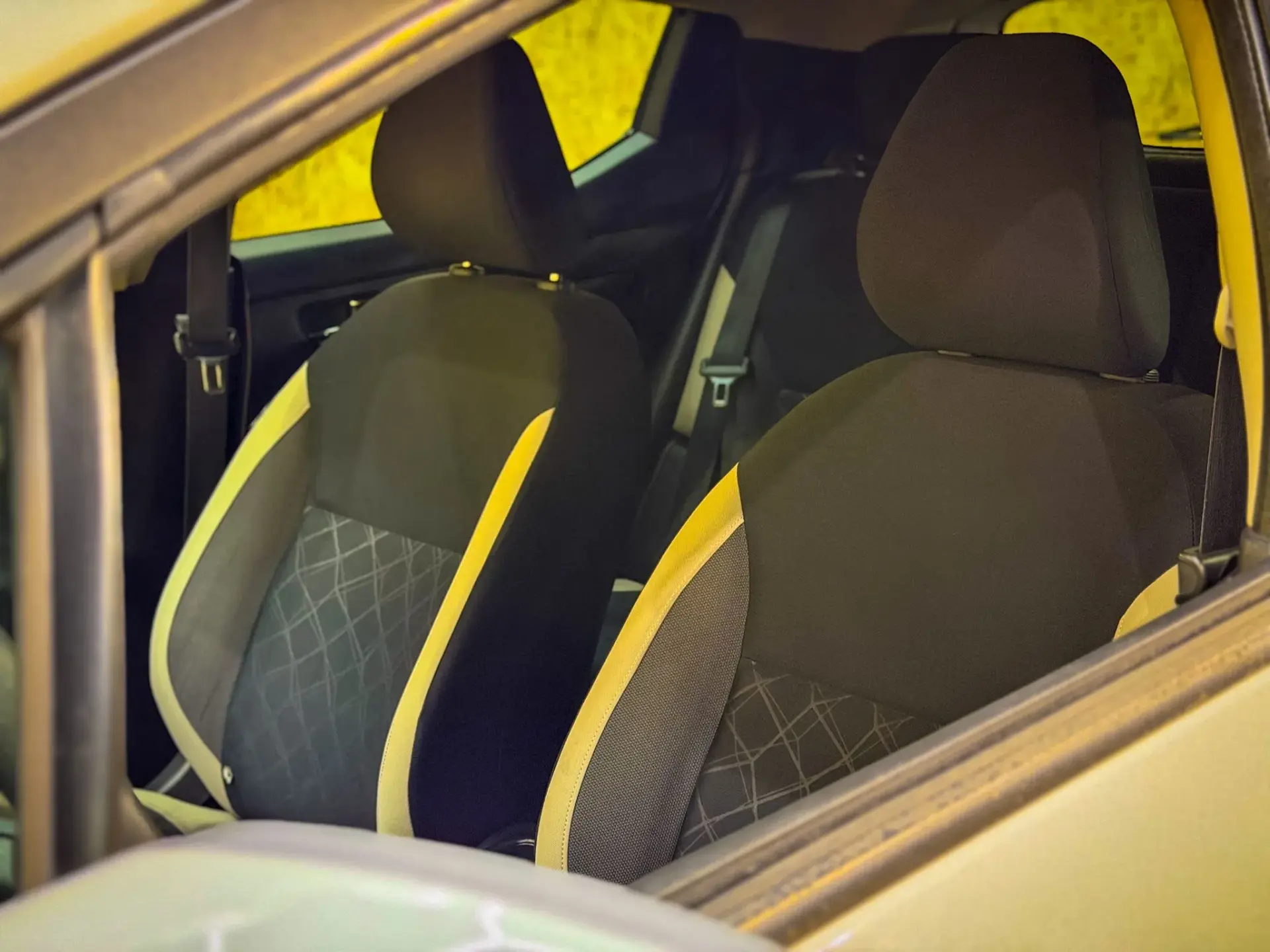 Nissan Micra 1.5 dCi N-Connecta Lifestyle S/S 36