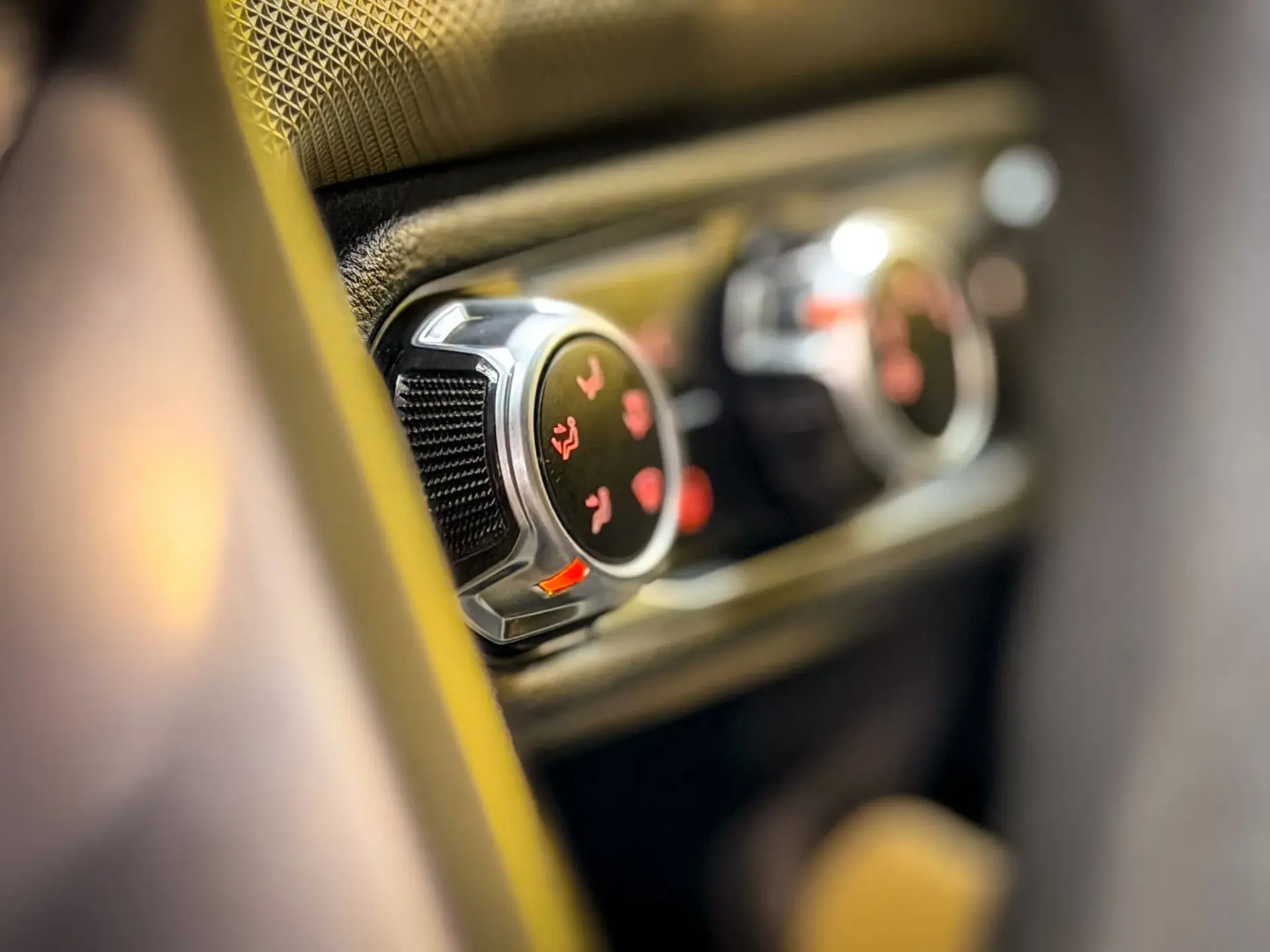 Nissan Micra 1.5 dCi N-Connecta Lifestyle S/S 44