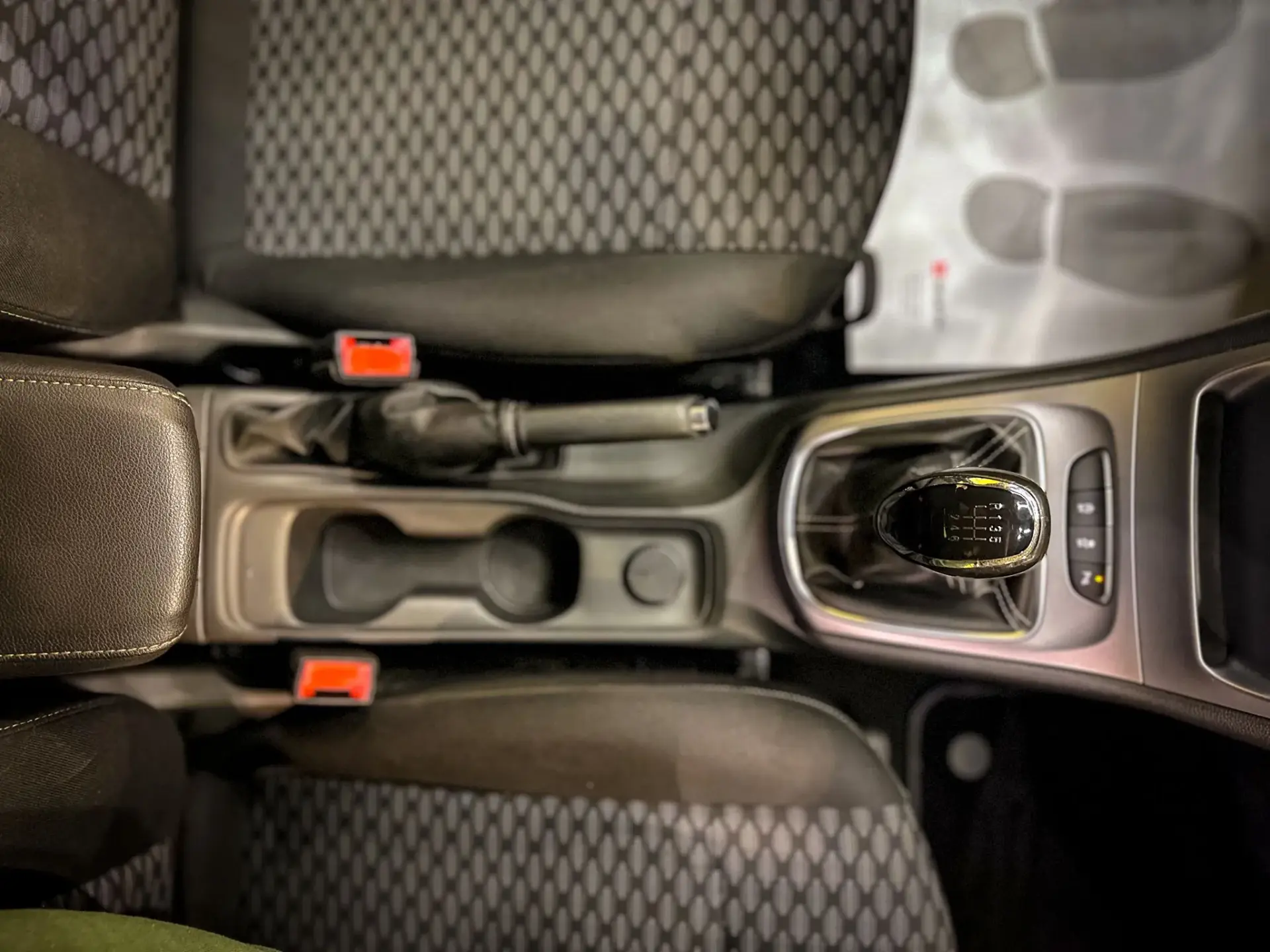 Opel Astra 1.6 CDTI Business Edition S/S 32