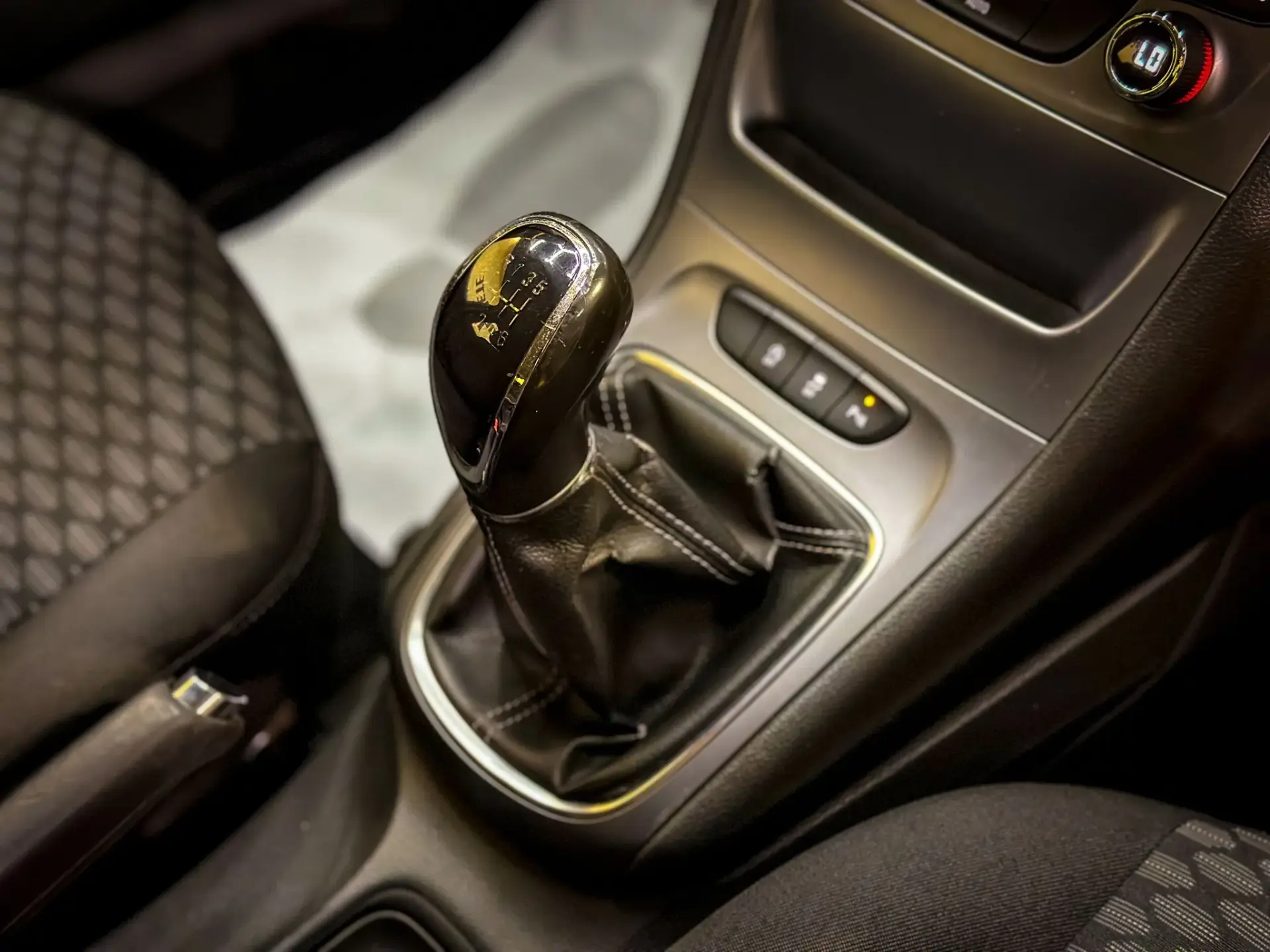 Opel Astra 1.6 CDTI Business Edition S/S 38