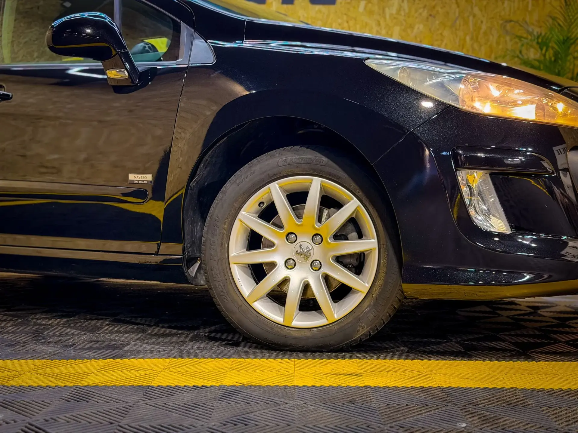 Peugeot 308 SW 1.6 HDi Executive CVM6 4