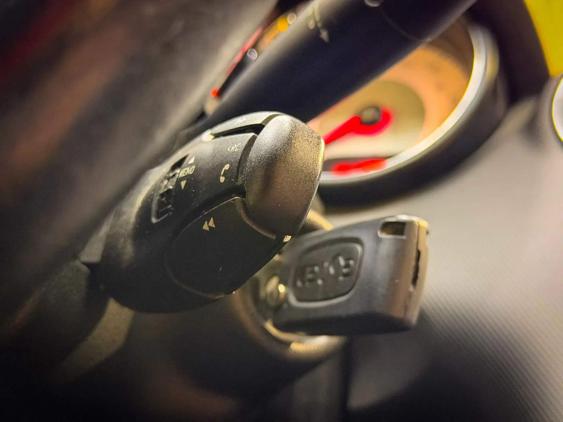 Peugeot 308 SW 1.6 HDi Executive CVM6 14