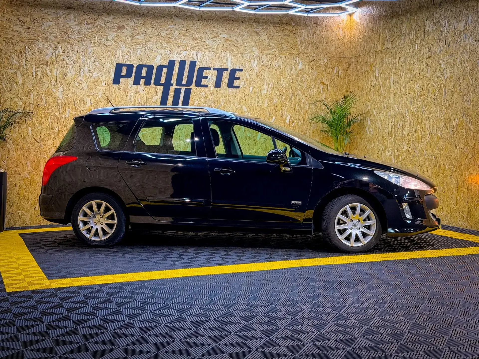 Peugeot 308 SW 1.6 HDi Executive CVM6 34