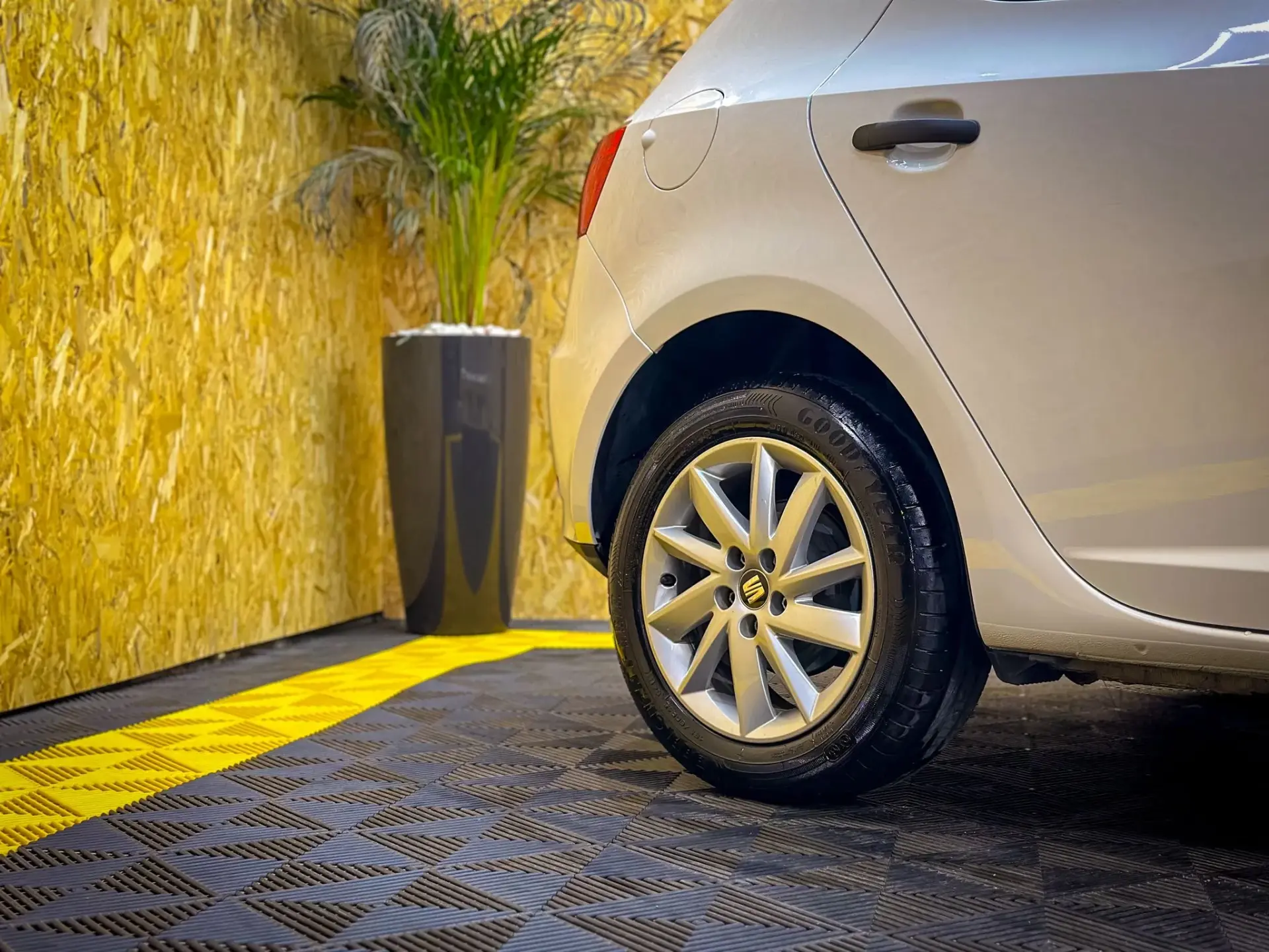 SEAT Ibiza 1.0 Reference 9