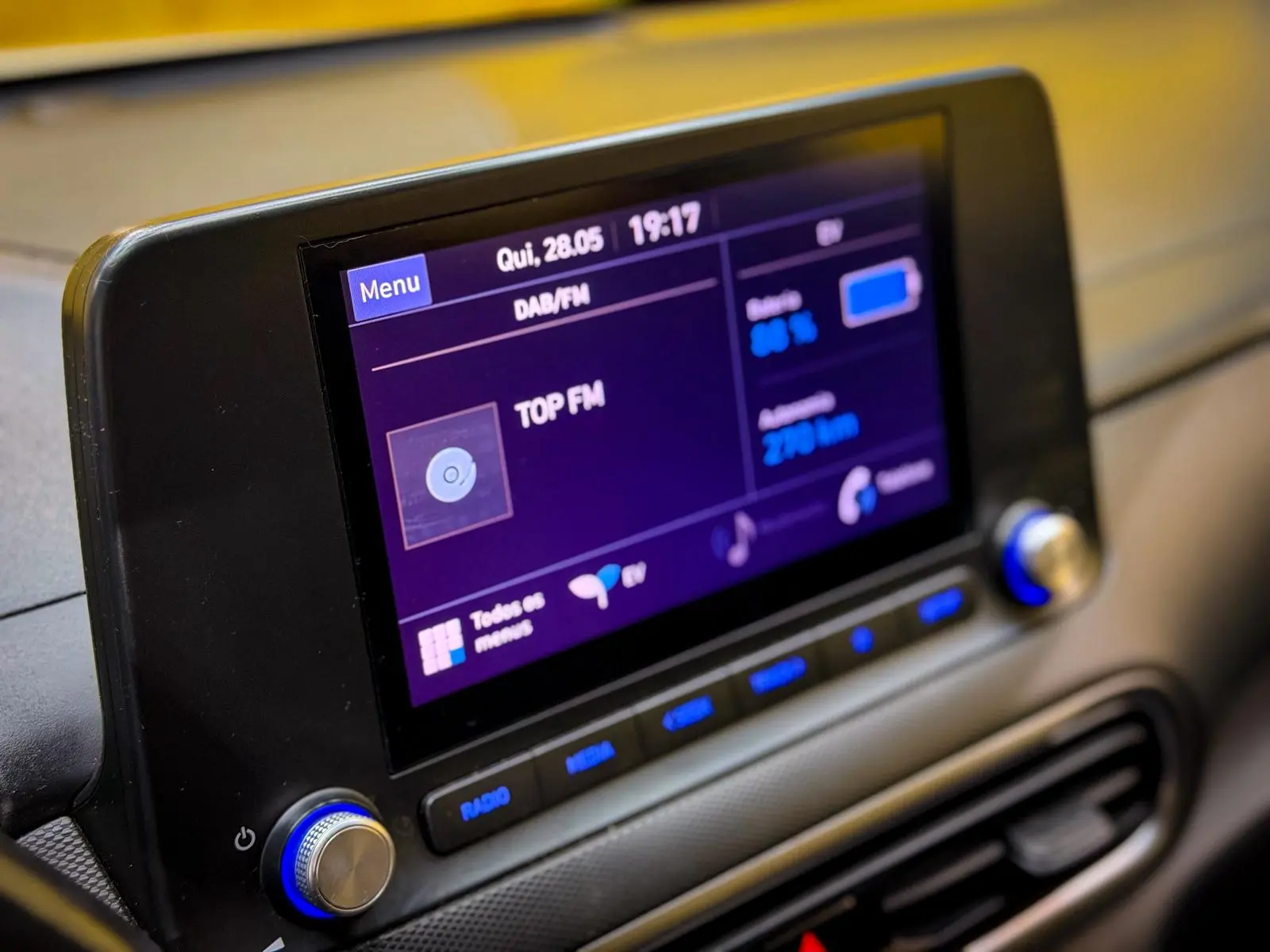 Hyundai Kauai Standard 36
