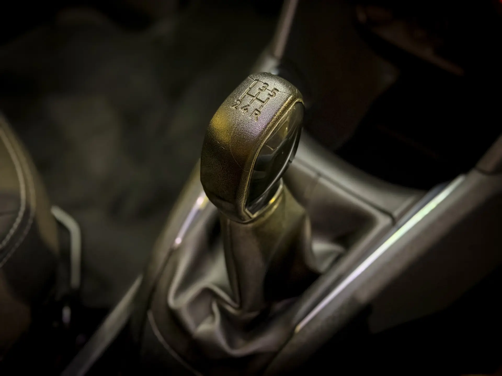 Peugeot 208 1.6 e-HDi SE Style 22