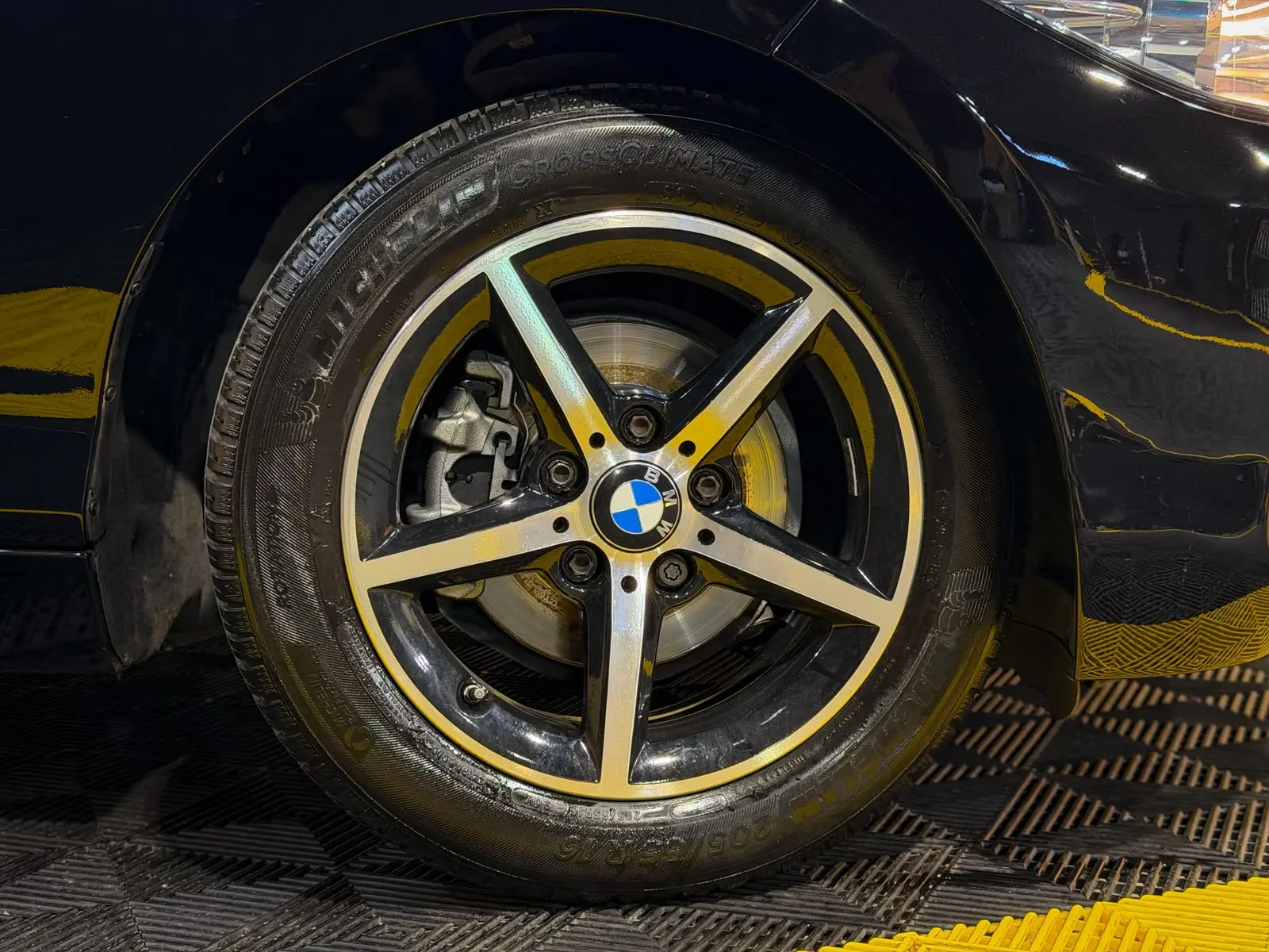 BMW 116 d Advantage 9