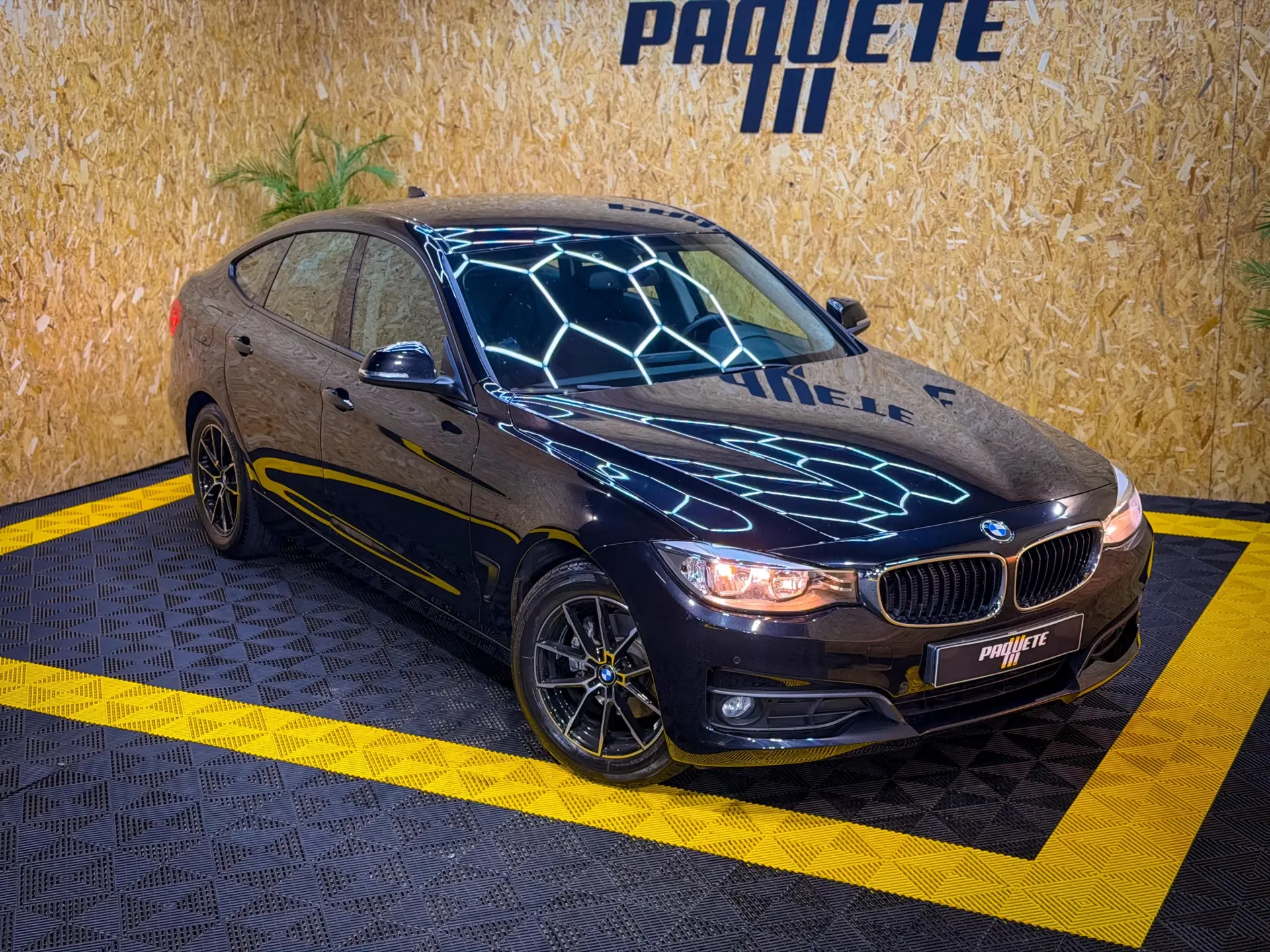 BMW 320 Gran Turismo d Auto 9