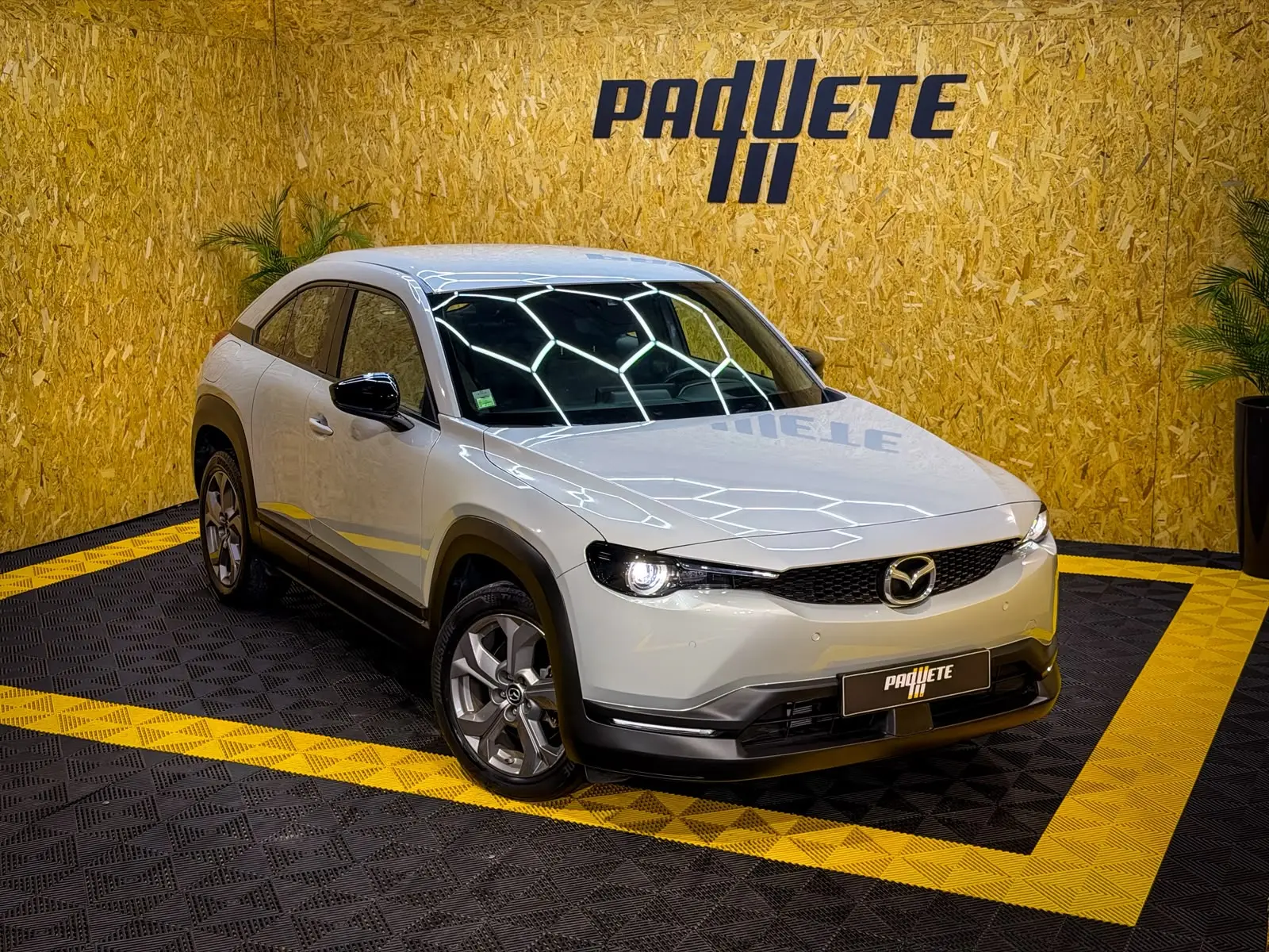 Mazda MX-30 e-SKYACTIV Exclusve-Line 5
