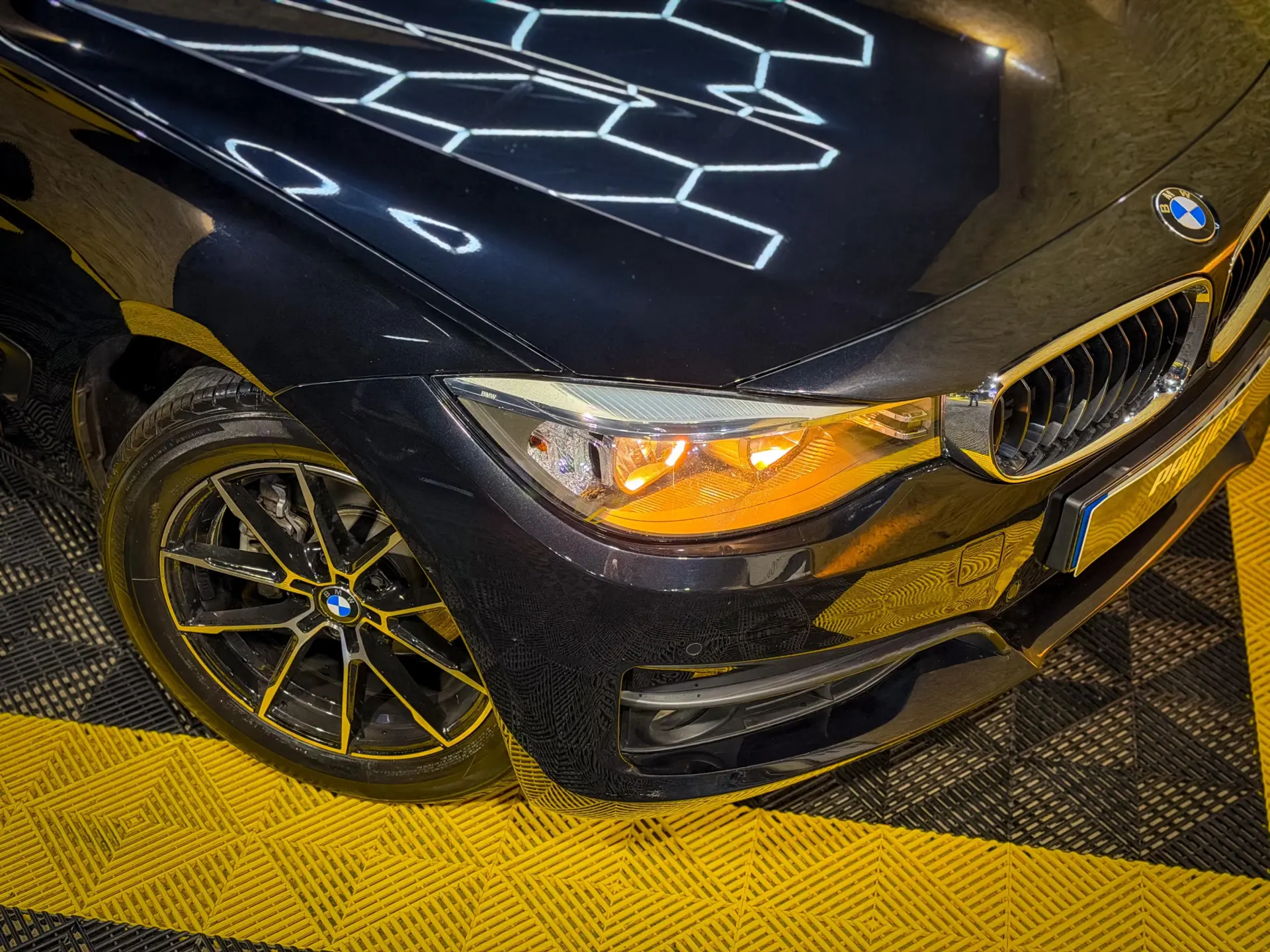 BMW 320 Gran Turismo d Auto 3
