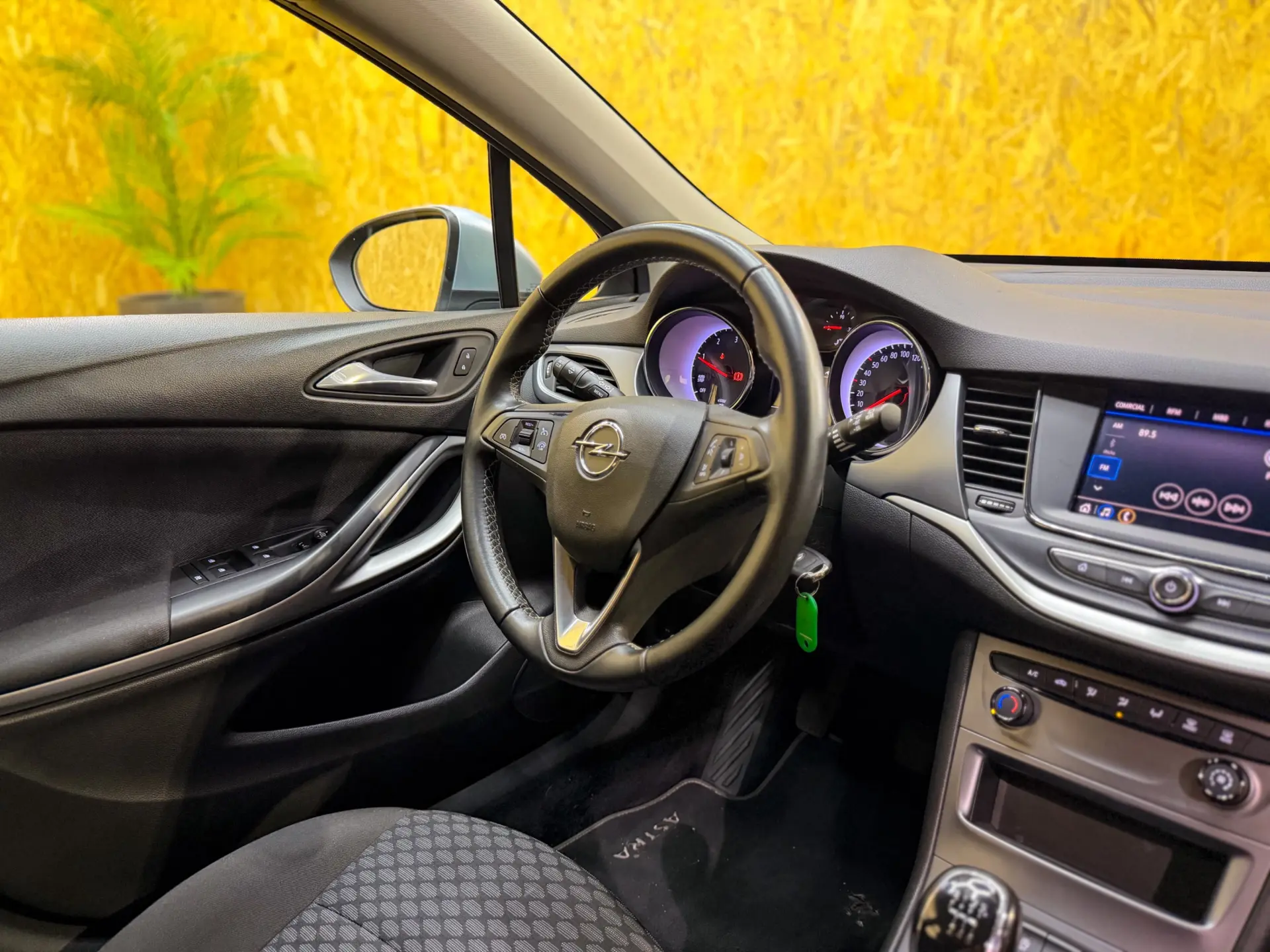 Opel Astra 11