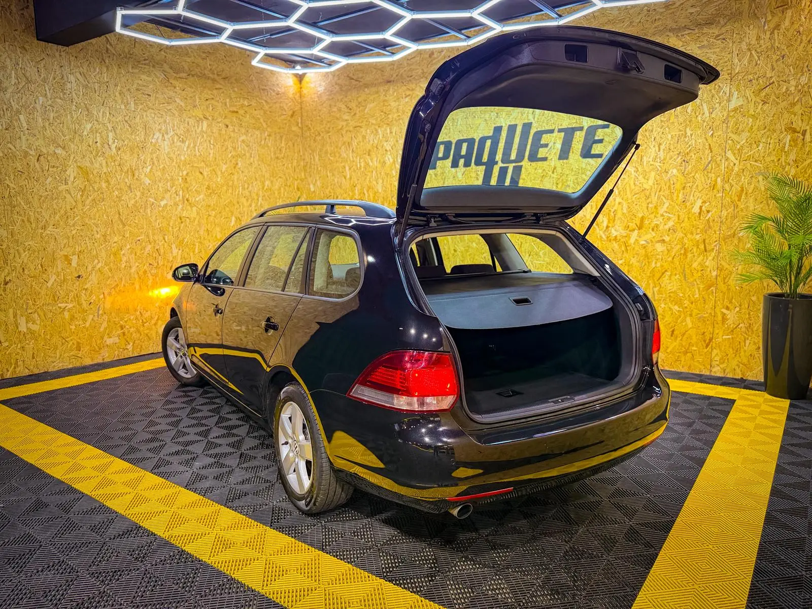 Volkswagen Golf Variant 1.6 TDi Confortline 25