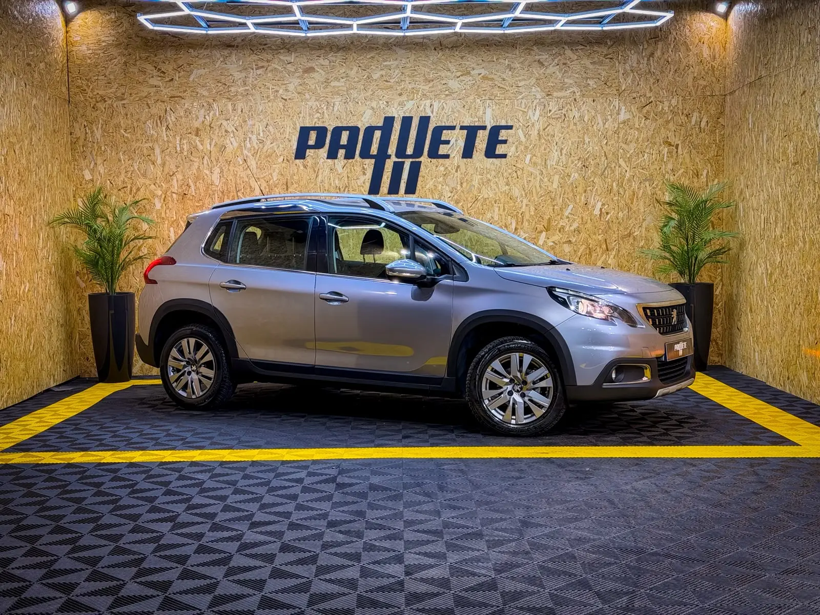 Peugeot 2008 1.6 BlueHDi Allure 3
