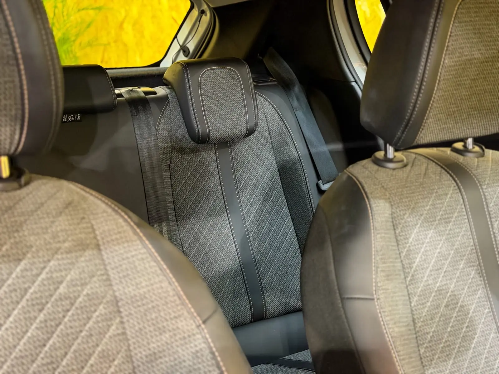 Peugeot e-208 50 kWh SE Style 14