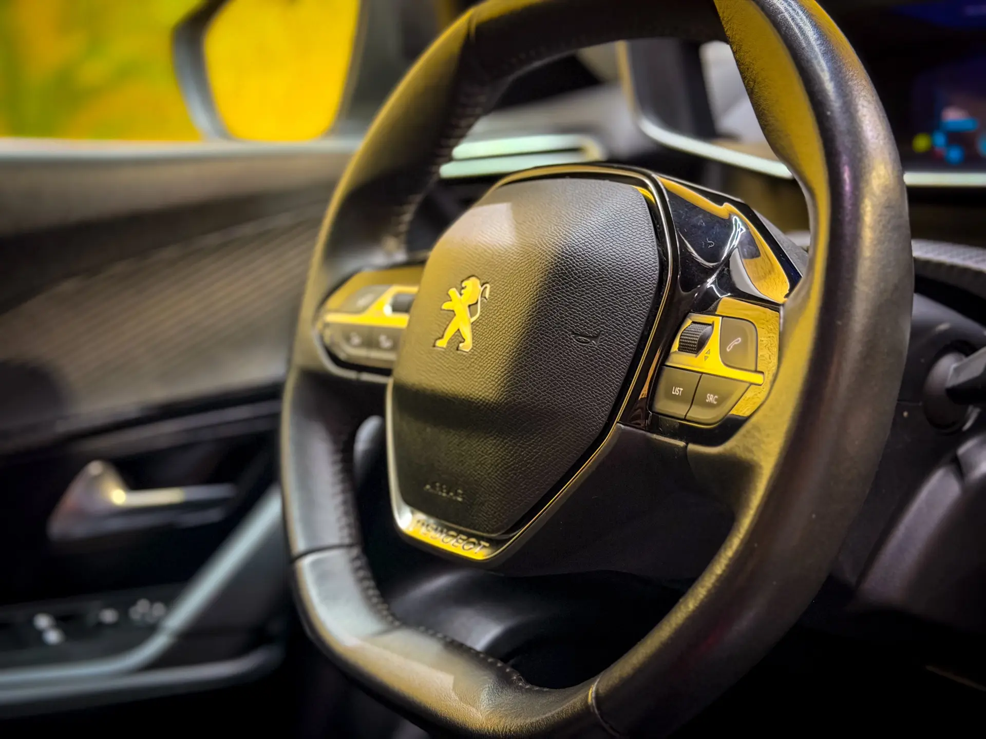 Peugeot 2008 Allure 10