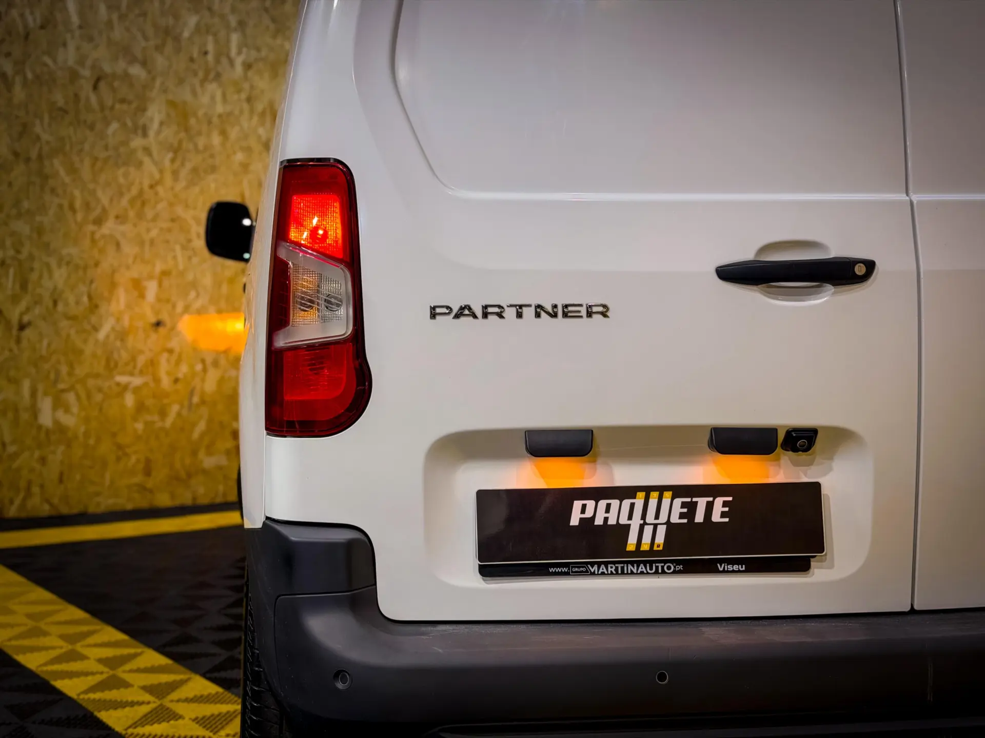 Peugeot Partner Partner Premium Standart 29
