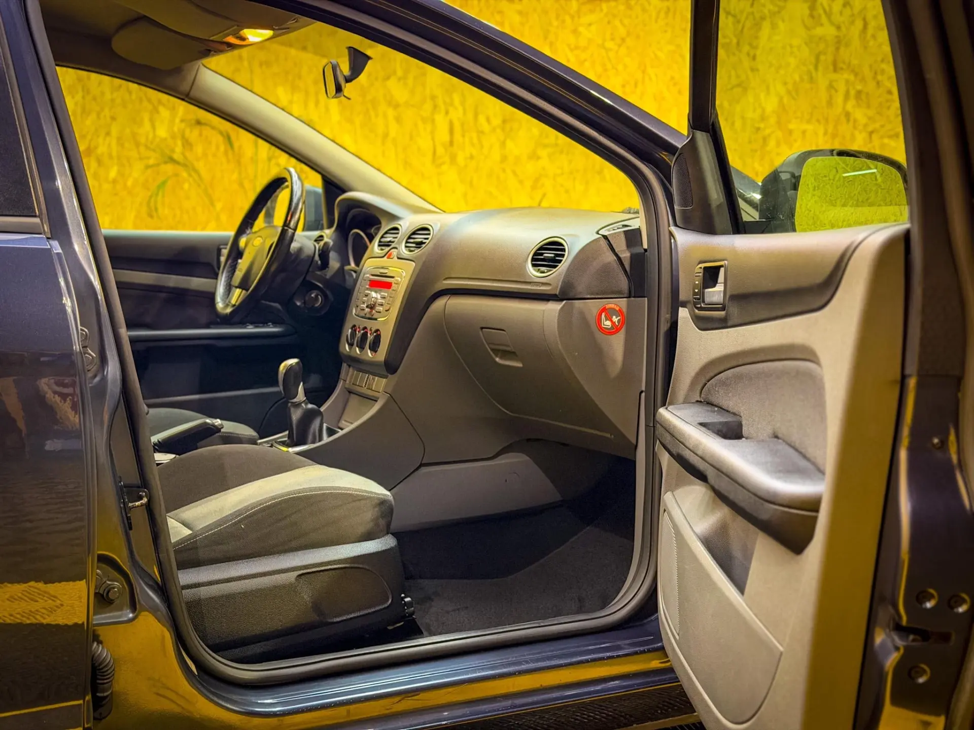 Ford Focus SW 1.6 TDCi Ghia 10