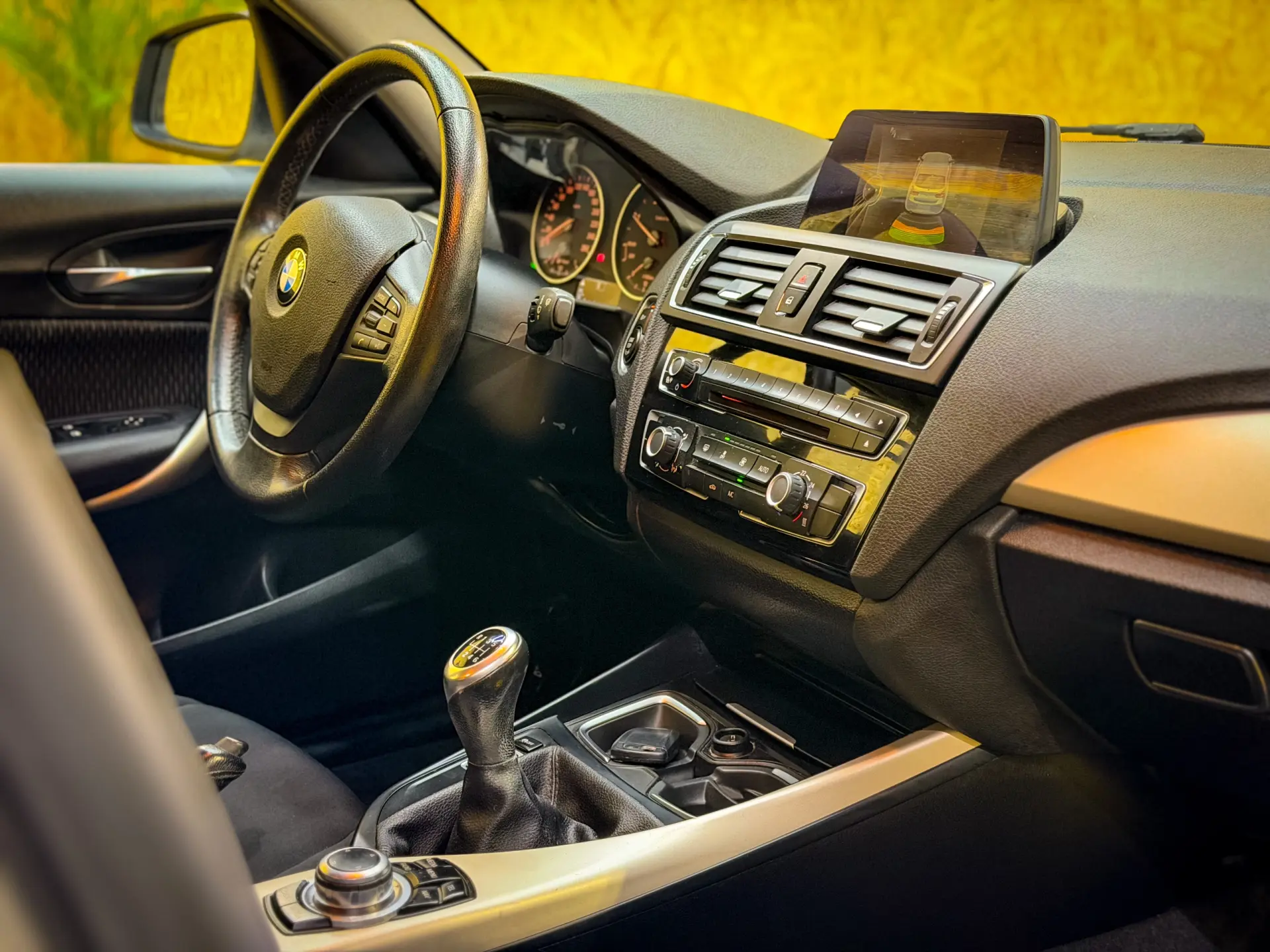 BMW 116 d EfficientDynamics 11