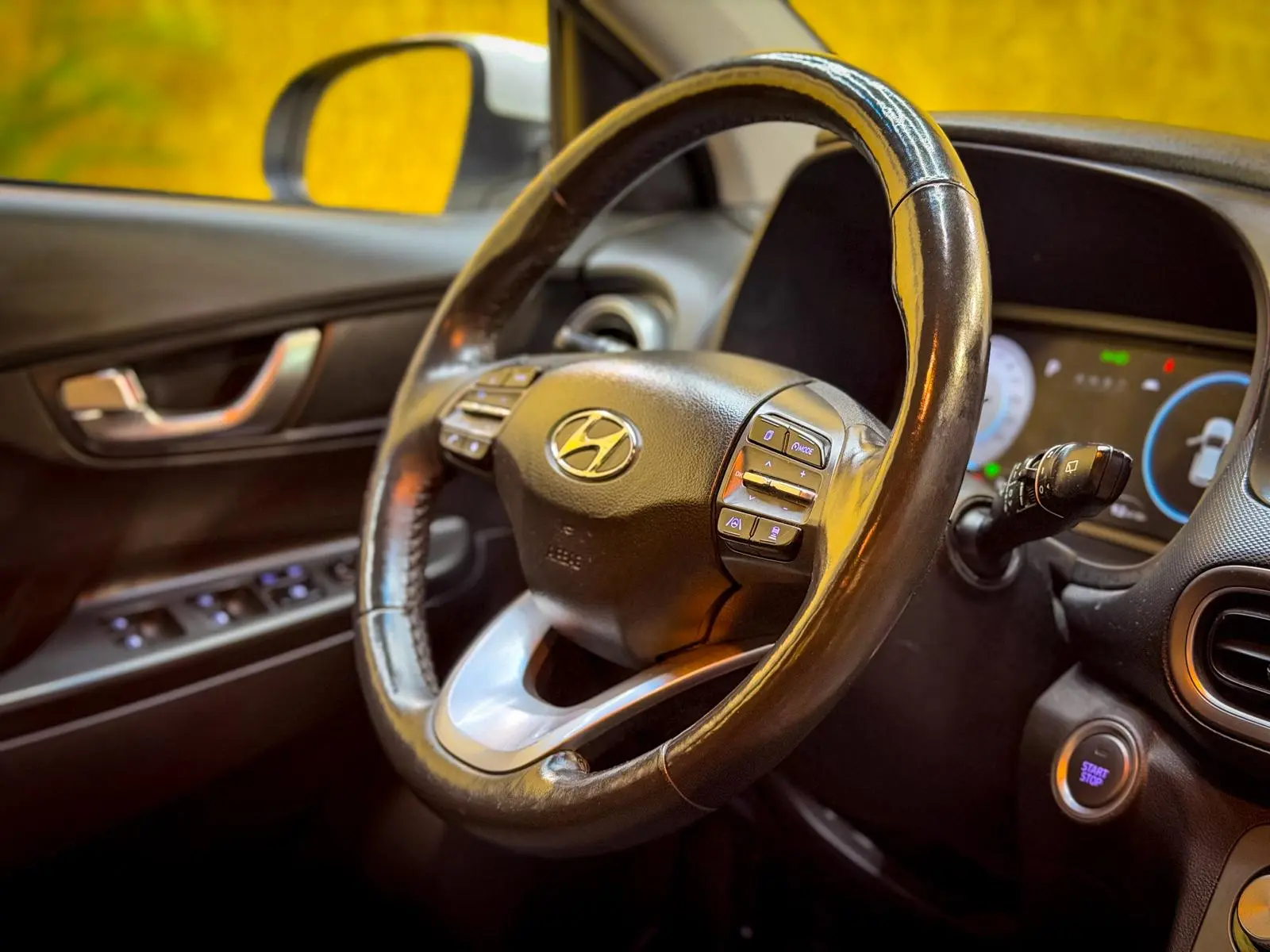 Hyundai Kauai Standard 16