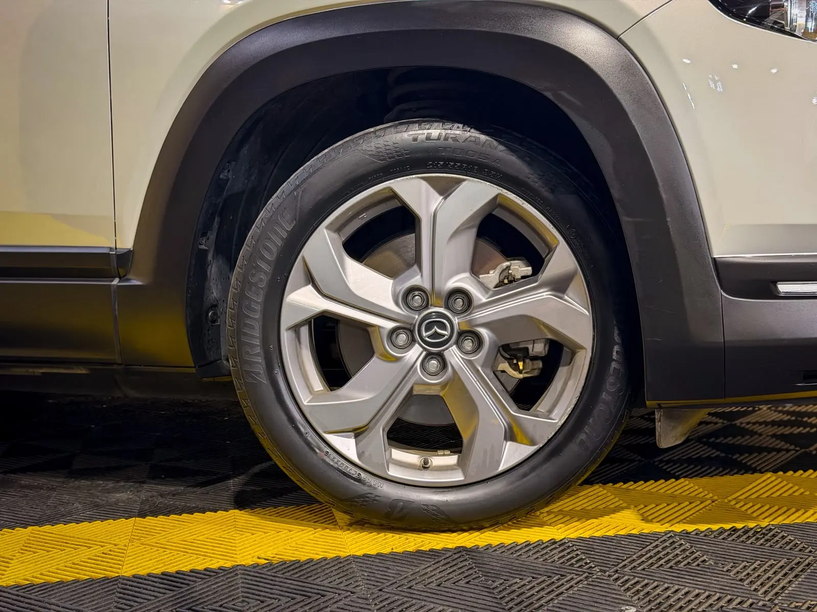Mazda MX-30 e-SKYACTIV Exclusve-Line 4