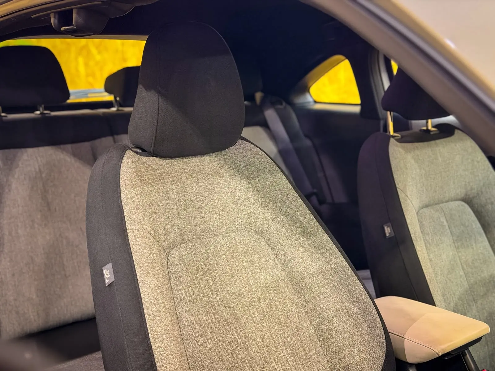 Mazda MX-30 e-SKYACTIV Exclusve-Line 16