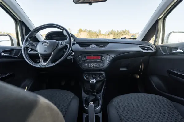 Opel Corsa 1.4 Edition FlexFuel 29