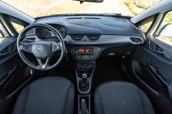Opel Corsa 1.4 Edition FlexFuel 30