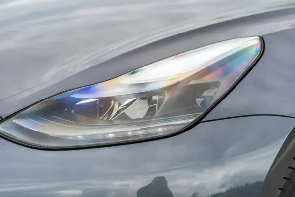 Tesla Model 3 Standard Range Plus RWD 18