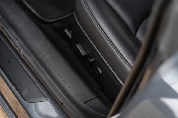 Tesla Model 3 Standard Range Plus RWD 24