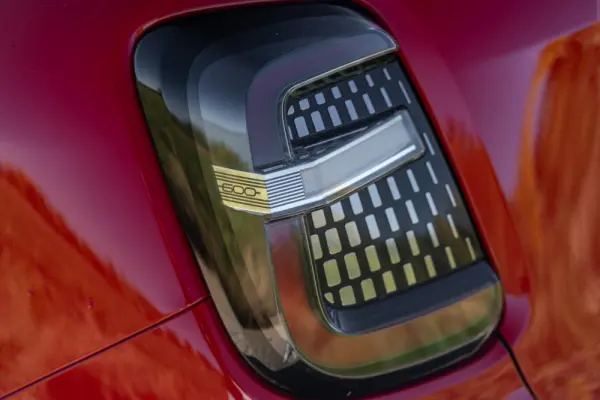 Fiat 600e 54 kWh (RED) 9