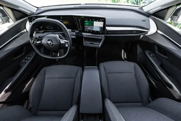 Renault Mégane E-Tech EV60 220hp optimum charge Equilibre 37