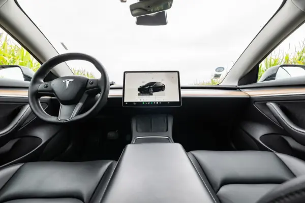Tesla Model 3 Long Range Tração Integral Premium 33