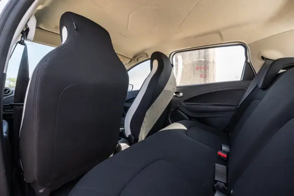 Renault Zoe (c/ Bateria) E-Tech EV50 Equilibre 33