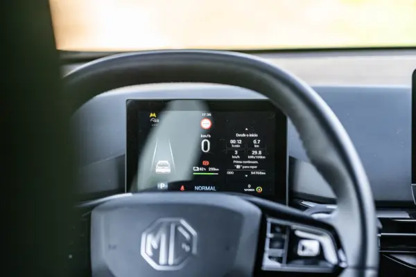MG MG4 64 kWh Comfort 24